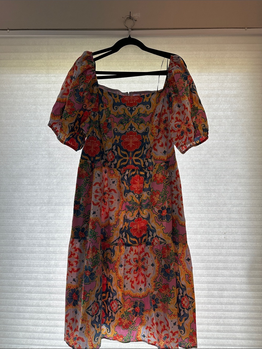 Vince Camuto Multicolor Floral Puff-Sleeve Square-Neck Midi Dress